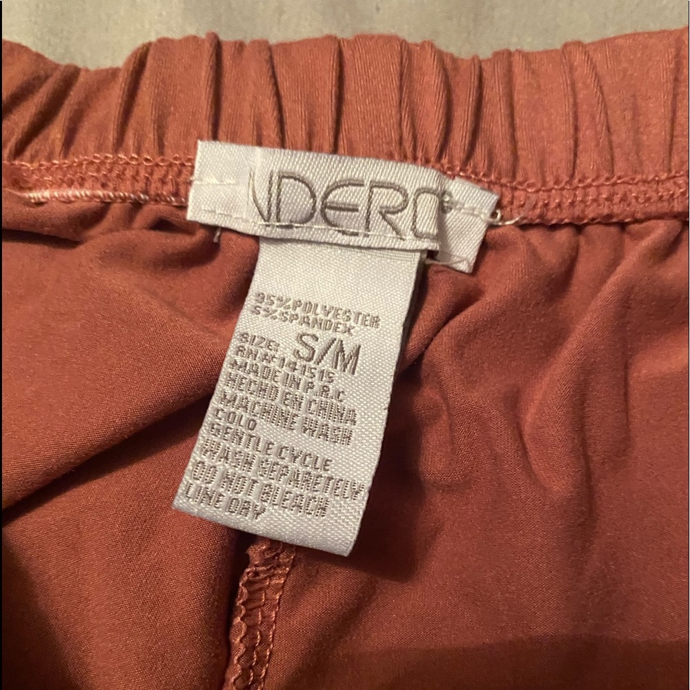 Shorts - Picture 2 of 2